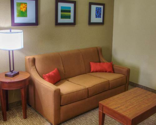 Hotel Comfort Suites Plymouth