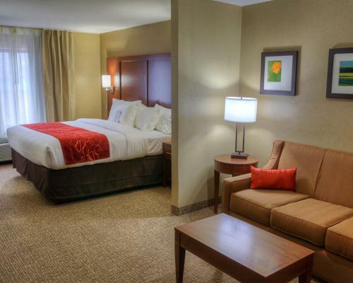 Hotel Comfort Suites Plymouth