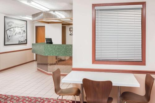 Hotel Super 8 Shipshewana