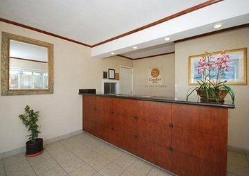 Hotel Comfort Inn At The Harbor