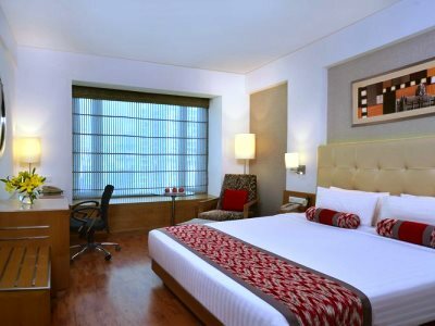 Hotel Grand Sarovar Premiere