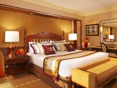 Manila Hotel