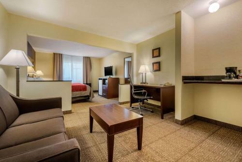 Hotel Comfort Inn