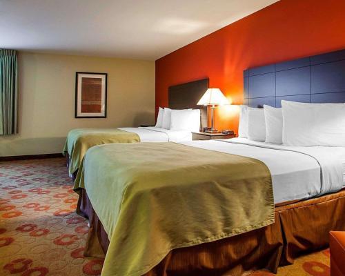 Suburban Extended Stay Hotel Cedar Falls
