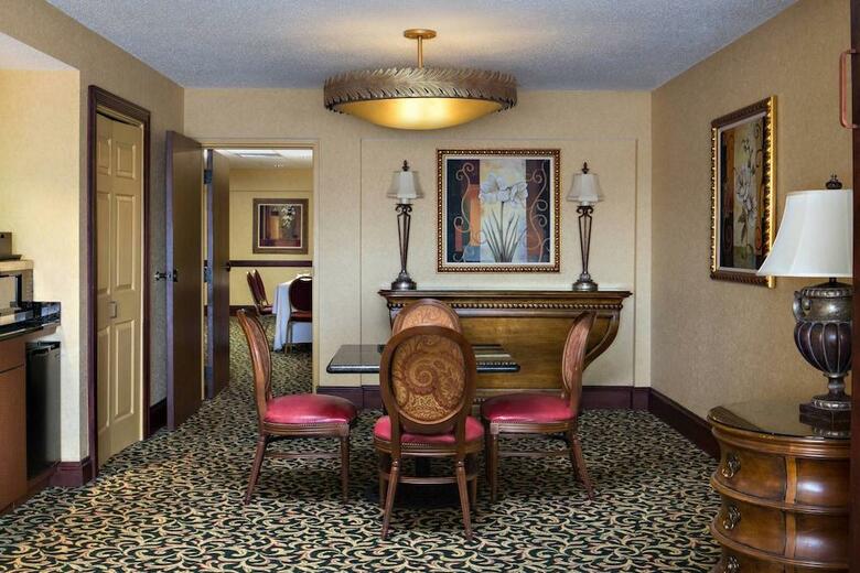 Hotel Cedar Rapids Marriott