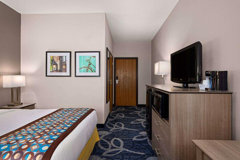 Hotel Baymont Inn & Suites - Waterloo