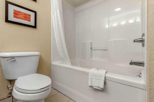 Hotel Comfort Inn & Suites Hays I-70