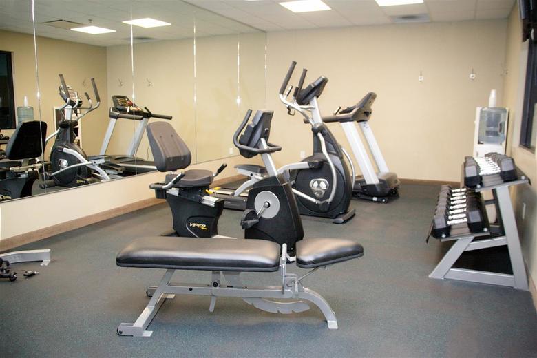 Best Western Plus Olathe Hotel & Suites