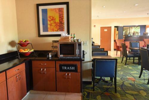 Hotel Fairfield Inn Topeka