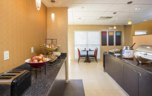 Aparthotel Residence Inn Topeka