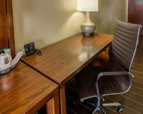 Hotel Comfort Suites Georgetown
