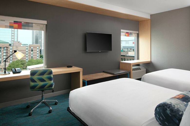 Hotel Aloft Louisville Downtown