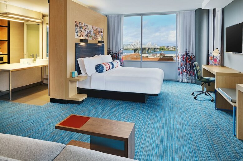 Hotel Aloft Louisville Downtown