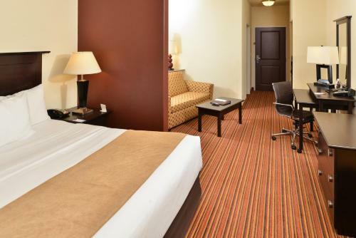 Hotel Comfort Suites Alexandria