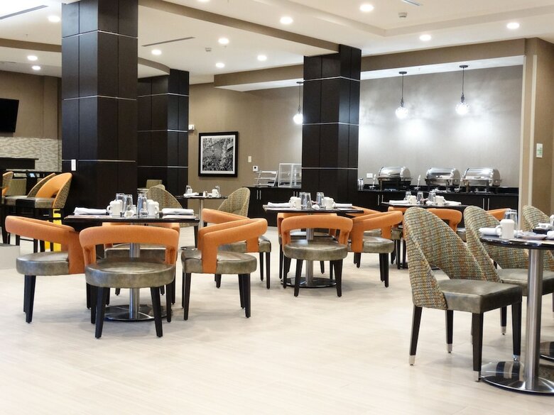 Hotel Holiday Inn Covington