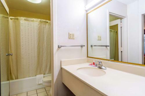 Motel Econo Lodge Baton Rouge