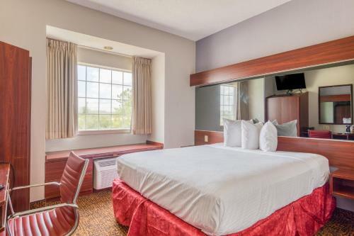 Hotel Microtel Inn And Suites