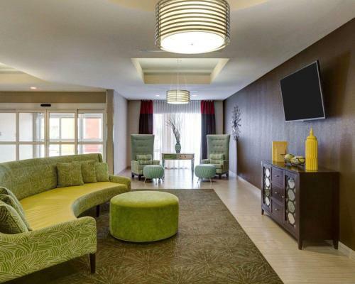 Hotel Comfort Suites Denham Springs