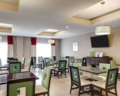 Hotel Comfort Suites Denham Springs
