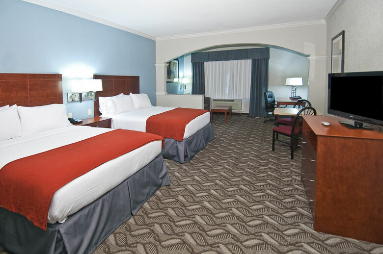 Holiday Inn Express Hotel And Suites Lake Charles