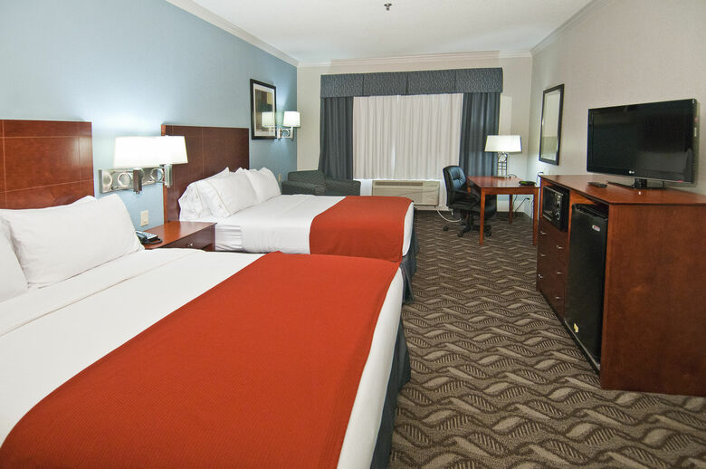 Holiday Inn Express Hotel And Suites Lake Charles