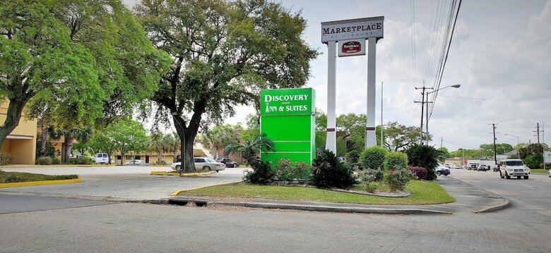 Motel Discovery Inn