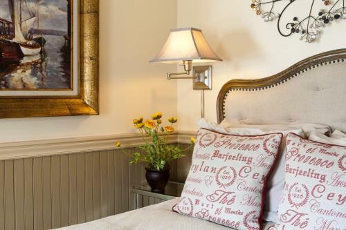 Posada Hartstone Inn & Hideaway