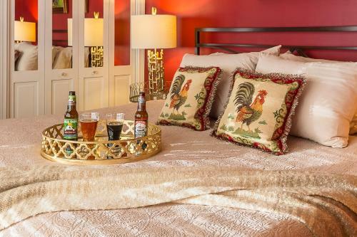 Posada Hartstone Inn & Hideaway