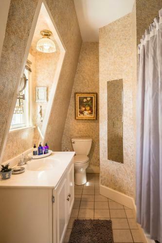 Posada Hartstone Inn & Hideaway