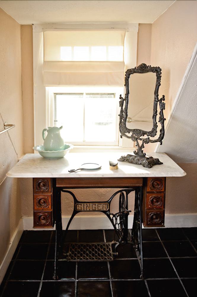 Bed & Breakfast Cleftstone Manor