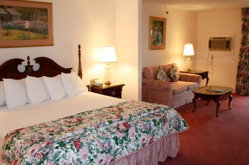 Bluenose Inn - Bar Harbor Hotel