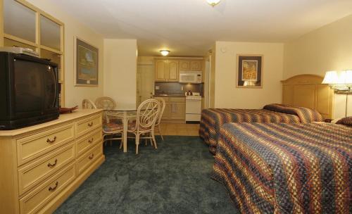 Hotel Seafarer Condominium Resort