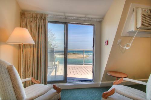 Bed & Breakfast Terrace By The Sea