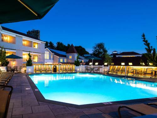 Hotel Meadowmere Resort