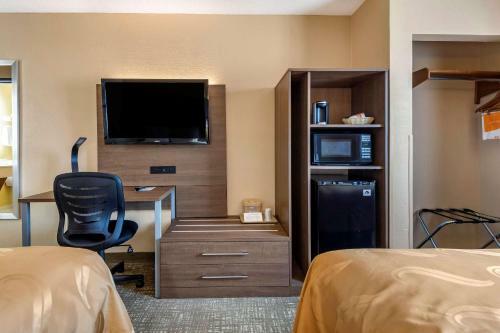 Hotel Super 8 Sanford Maine