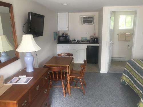 Ne'r Beach Motel