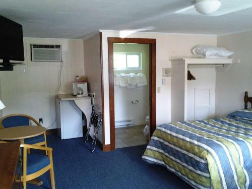 Ne'r Beach Motel
