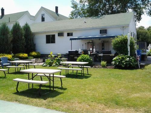 Ne'r Beach Motel
