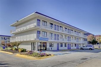 Motel 6 Washington Dc - Capitol Heights