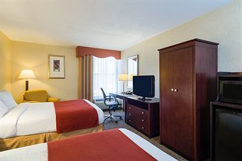 Hotel Holiday Inn Express Washington Dc East- Andrews Afb
