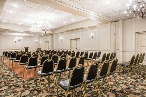 Hotel Ramada Bwi Airport