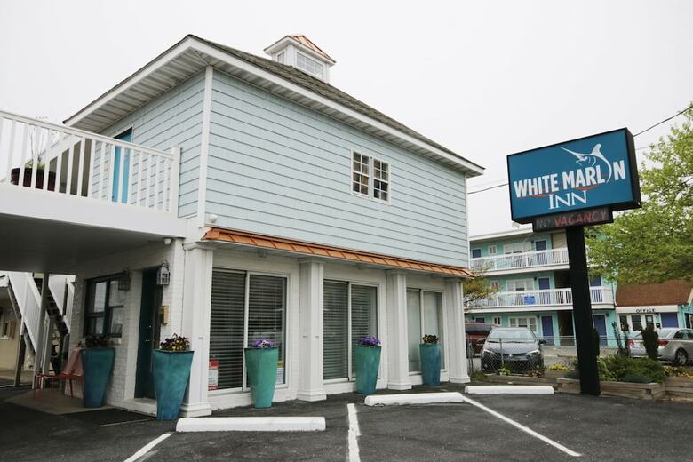 Posada White Marlin Inn