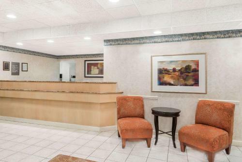 Hotel Howard Johnson Express Inn Amherst Hadley