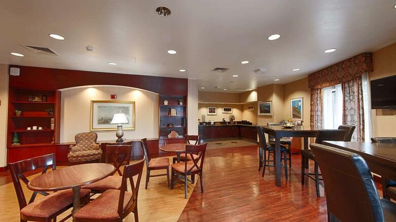 Hotel Best Western Plus Roundhouse Suites Boston