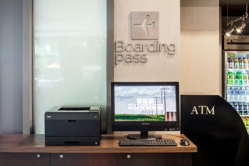 Hotel Courtyard By Marriott Boston Brookline