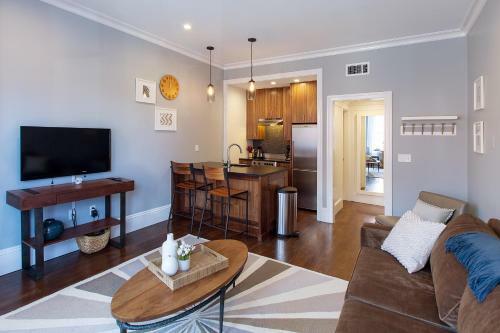 Apartamento 304 Newbury Street By Thatch