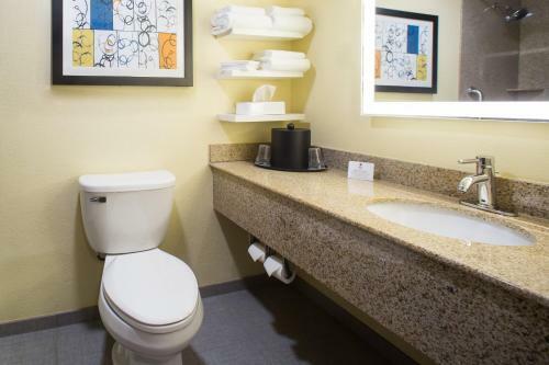 The North Shore Hotel