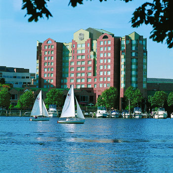 Hotel Royal Sonesta Boston