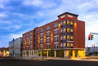 Hotel Fairfield Inn & Suites By Marriott Boston Cambridge