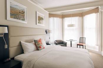 Hostal Newbury Guest House